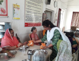 Social Activity at Matoshri Old Age Home on 4th March 2019